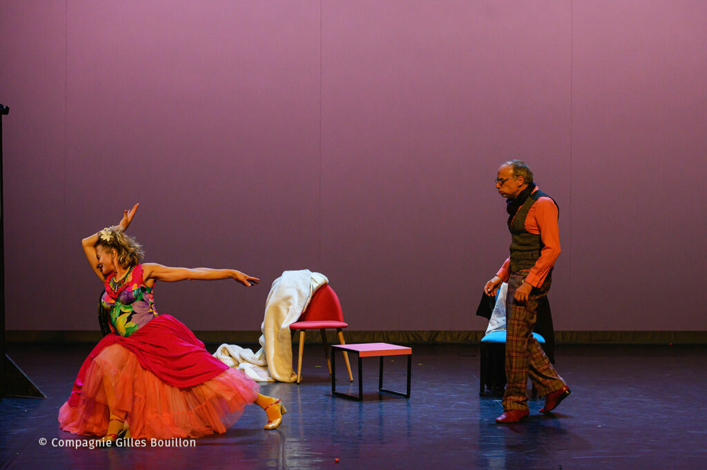 08-Volerdanslesplumes-CieGBouillon